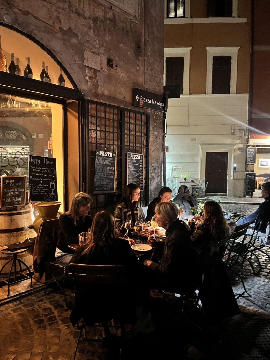 Cena di gruppo vicino a Piazza Navona
